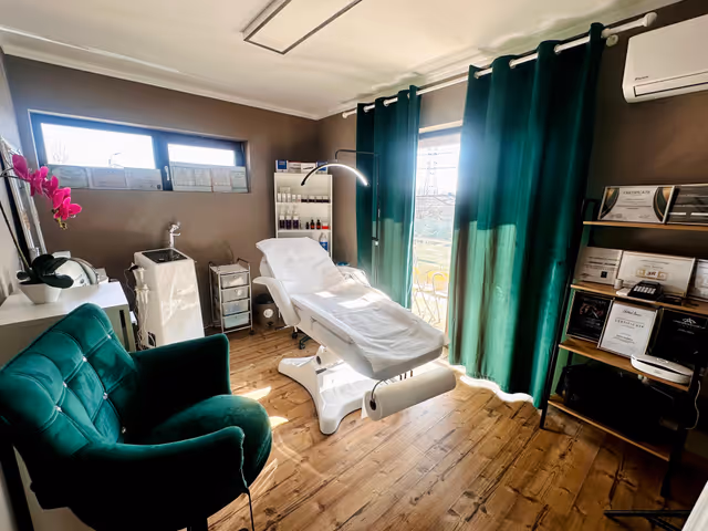 imagine galerie Elena Nedelcu Beauty Studio 1