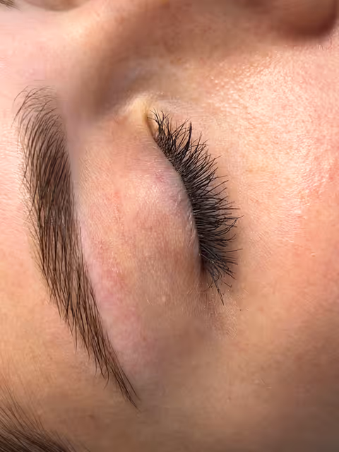 imagine galerie Flori Rotaru Beauty & Brows 2