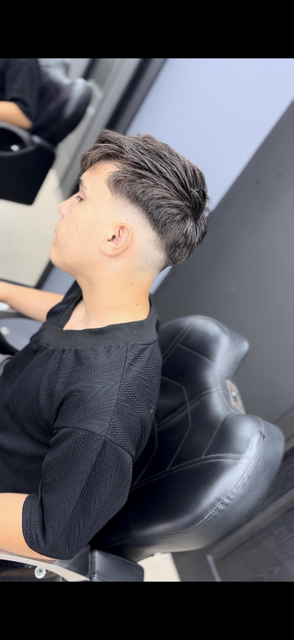imagine galerie Barber Shop Raul 3