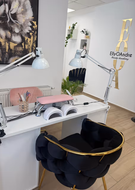 imagine galerie Adriana_nailtech 4