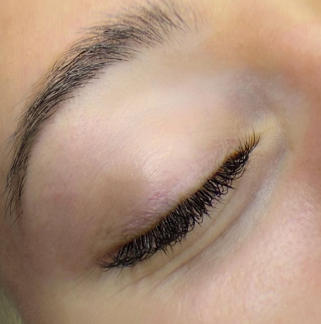 imagine galerie Oana Andon Lashes 6