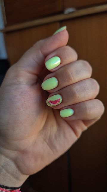 imagine galerie Nails by Mihaela Darcos 3