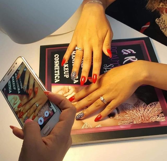 imagine galerie ERIK.BeautySalon 4