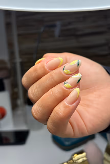 imagine galerie Adelisse Nails 3