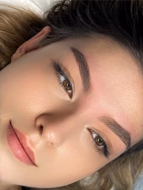 imagine galerie Flori Rotaru Beauty & Brows 1