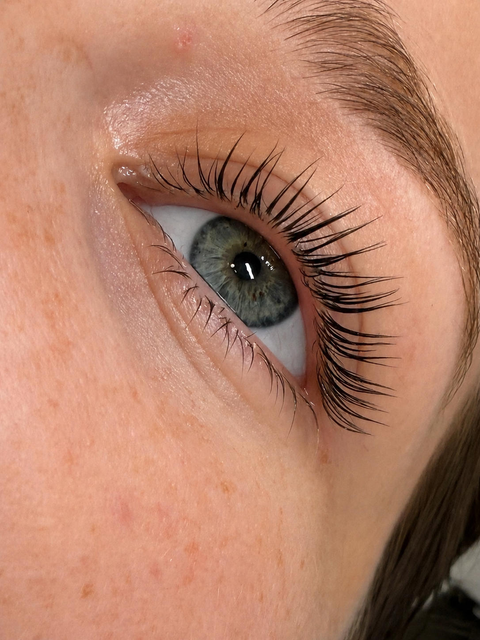 imagine galerie Pro Beauty Line | Brows • Skin • Laser 6