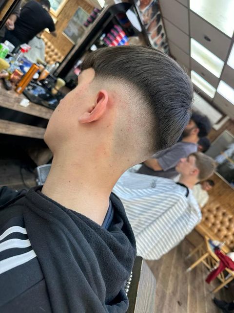 imagine galerie Claudiu golden barber 6
