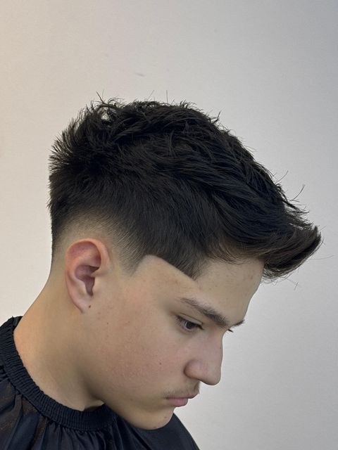 imagine galerie Kron Barber Shop 2