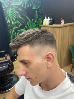 profile-image-4