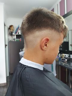 profile-image-4