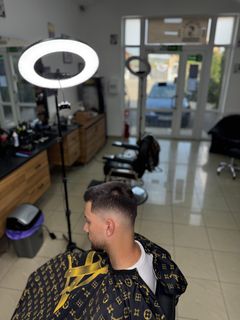 profile-image-4