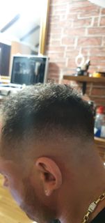 profile-image-4