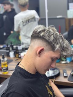 profile-image-4
