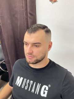 profile-image-4