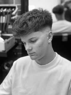 profile-image-3