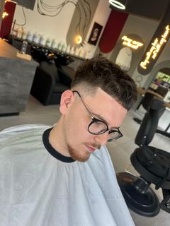 profile-image-4