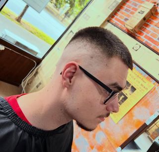 profile-image-4