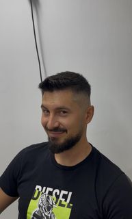 profile-image-4