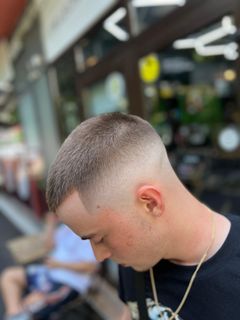 profile-image-4