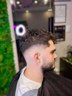 profile-image-4