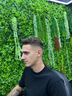 profile-image-4