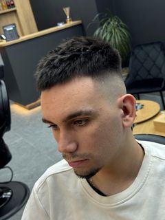 profile-image-3