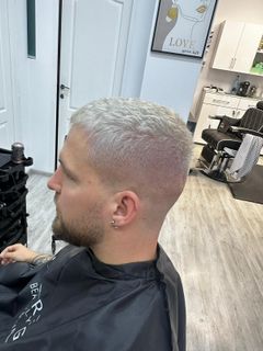 profile-image-7