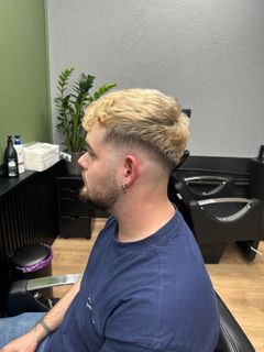 profile-image-4