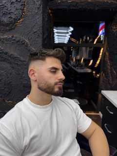 profile-image-4