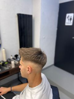 profile-image-4