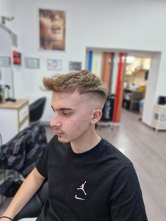 profile-image-4