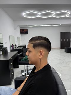 profile-image-7