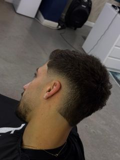 profile-image-4