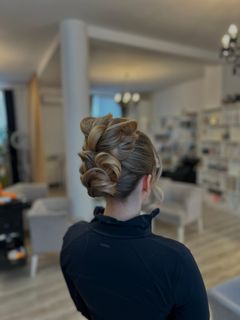 profile-image-2