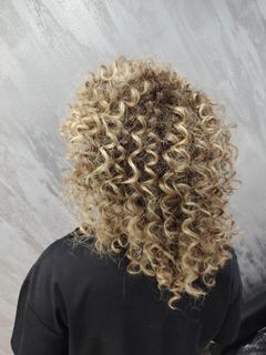 profile-image-4