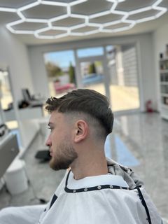 profile-image-4