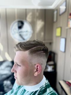 profile-image-4