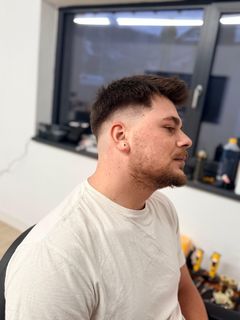 profile-image-4