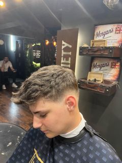 profile-image-4