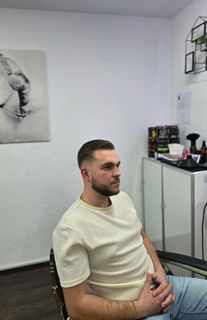 profile-image-4