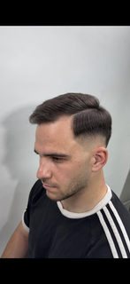 profile-image-4